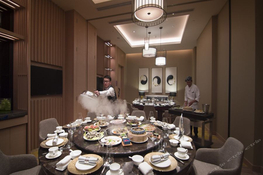 Holiday Inn Tianjin Wuqing, an IHG Hotel Bagian luar foto